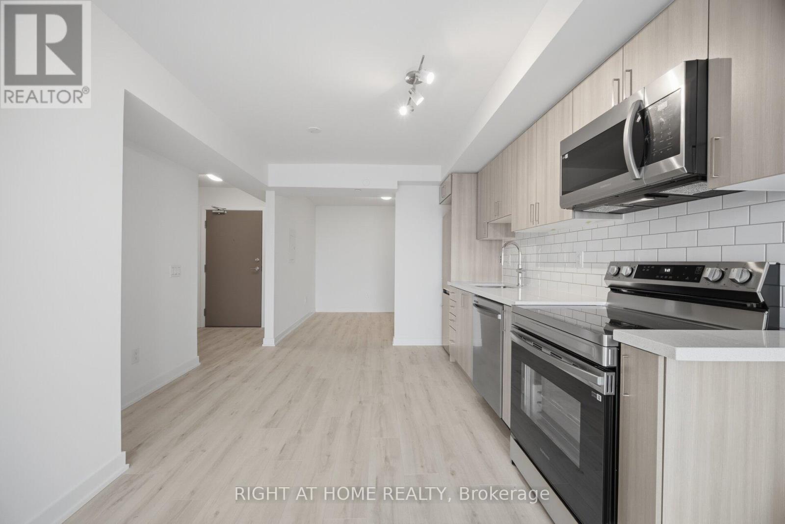 2307 - 1010 Sandy Beach Road, Pickering, Ontario  L1W 0C7 - Photo 12 - E12950748