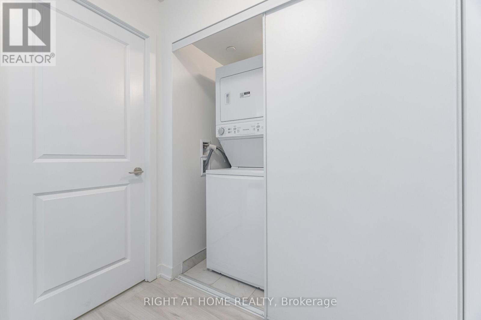 2307 - 1010 Sandy Beach Road, Pickering, Ontario  L1W 0C7 - Photo 21 - E12950748