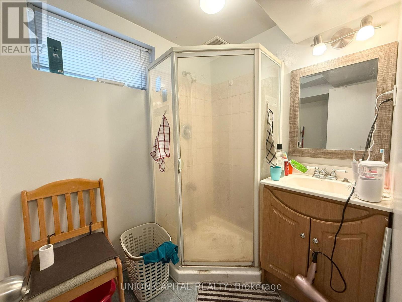 Lower - 38 Deepdale Drive, Toronto, Ontario  M1S 2N5 - Photo 12 - E12950802