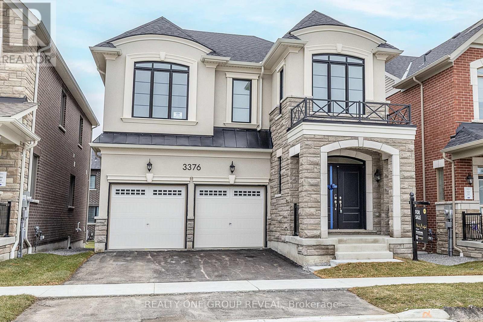 3376 MARCHINGTON SQUARE, Pickering, Ontario