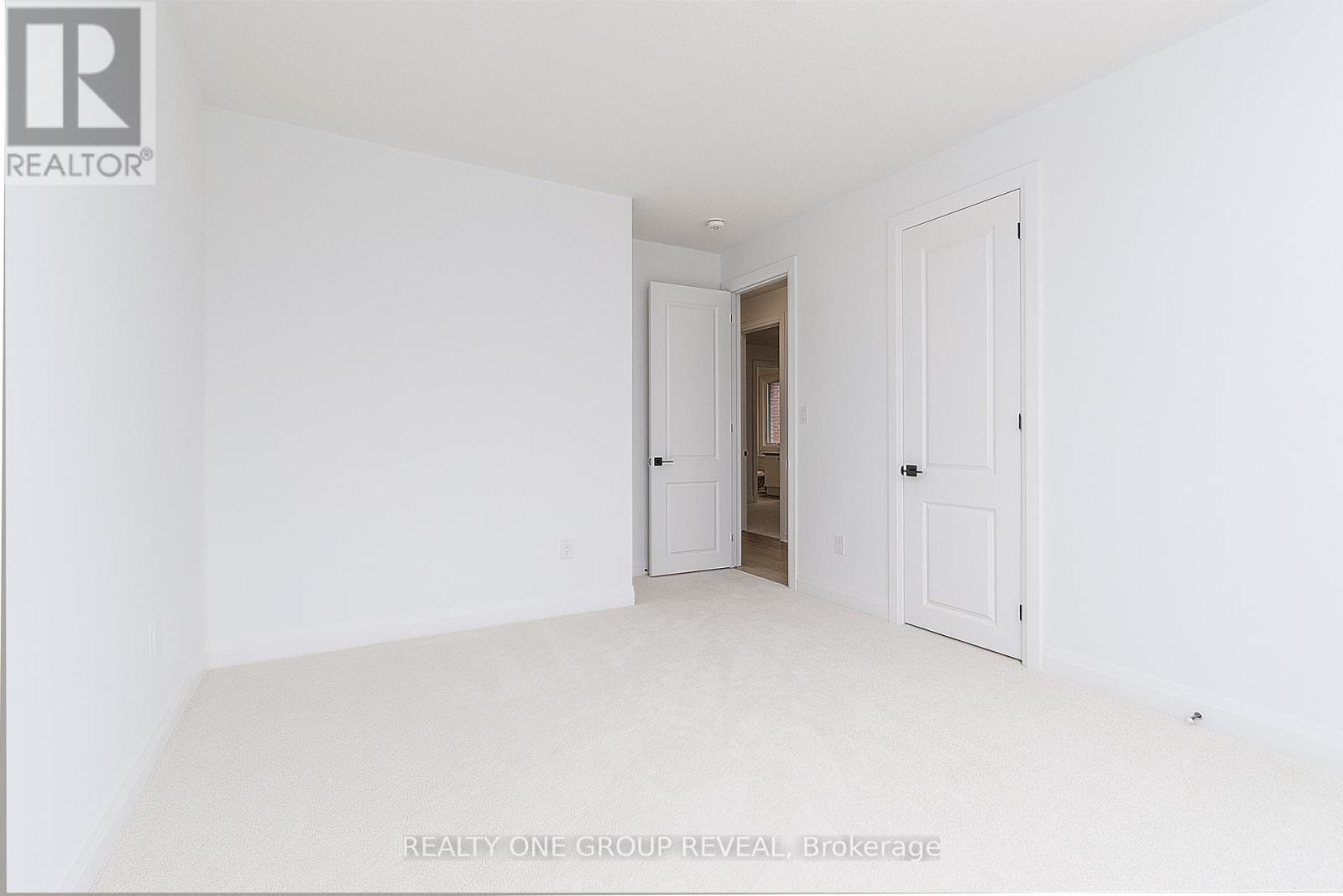 3376 Marchington Square, Pickering, Ontario  L1X 0T1 - Photo 22 - E12950866