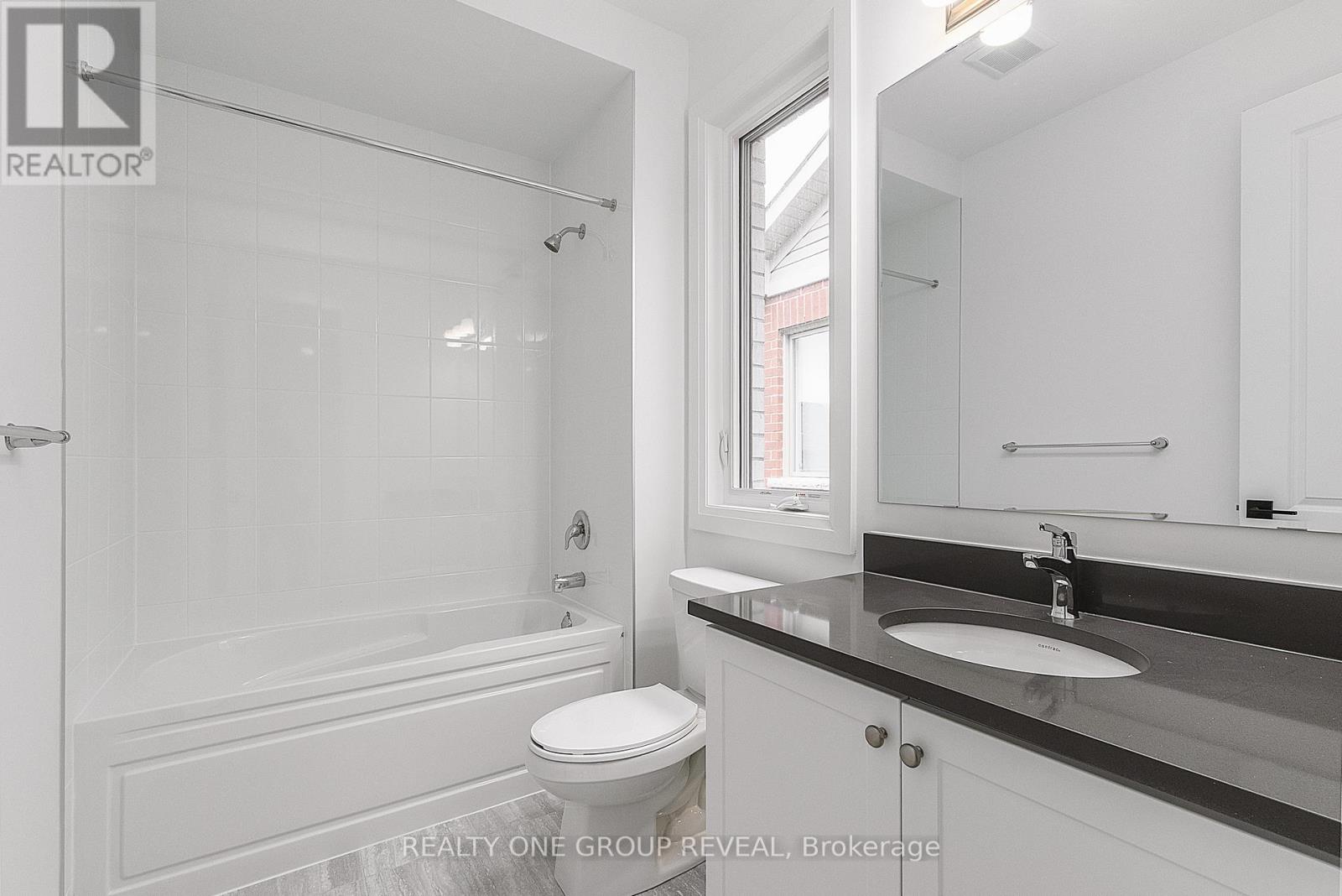 3376 Marchington Square, Pickering, Ontario  L1X 0T1 - Photo 28 - E12950866