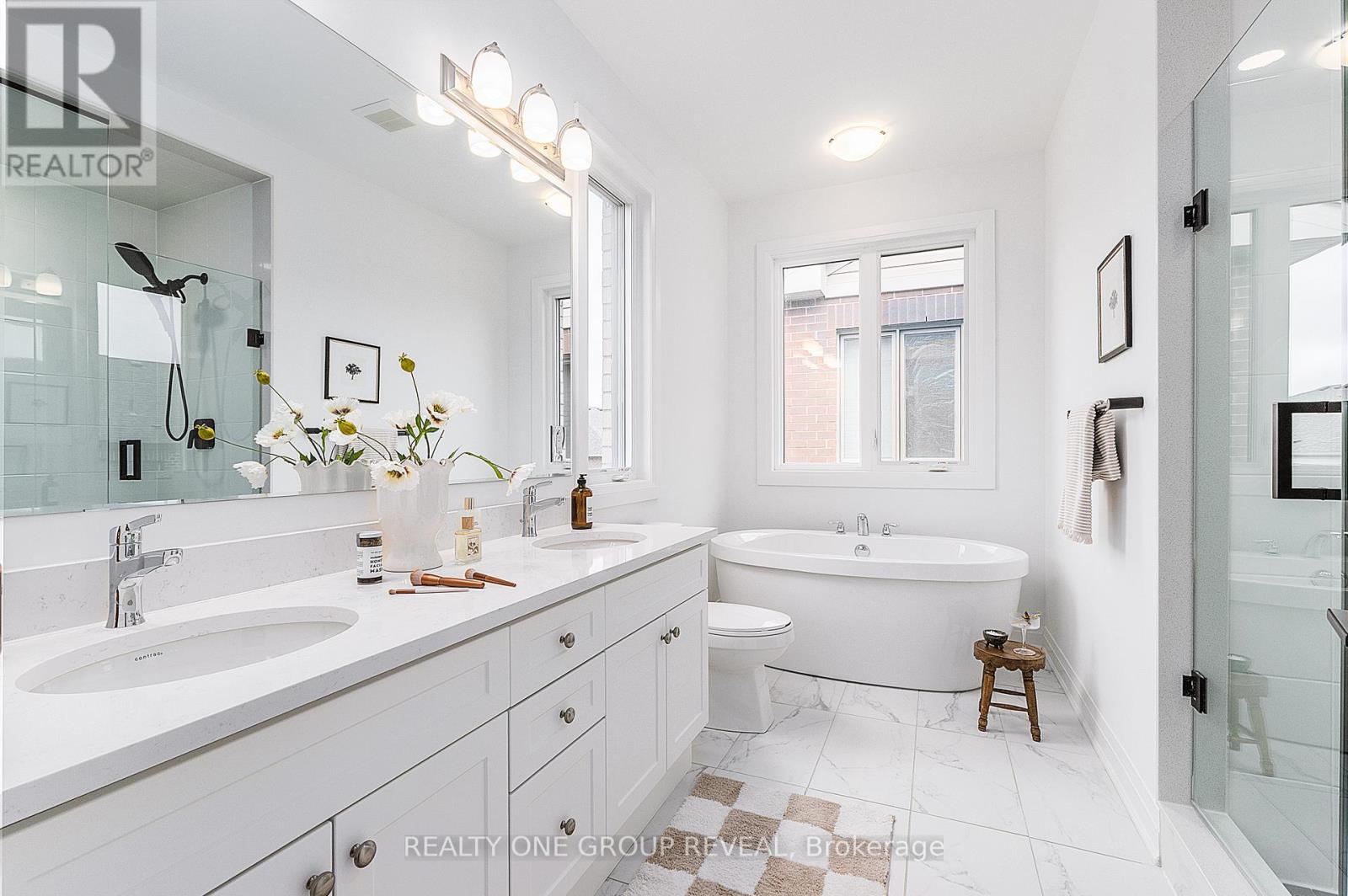 3376 Marchington Square, Pickering, Ontario  L1X 0T1 - Photo 35 - E12950866