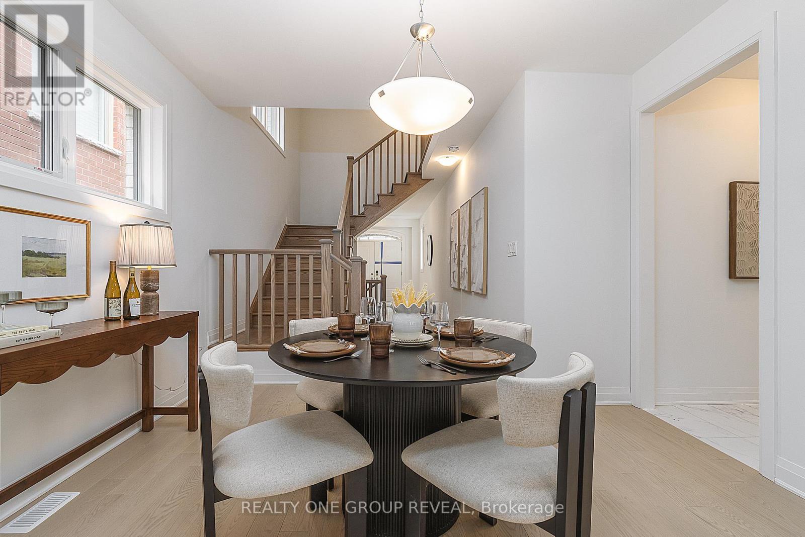 3376 Marchington Square, Pickering, Ontario  L1X 0T1 - Photo 6 - E12950866