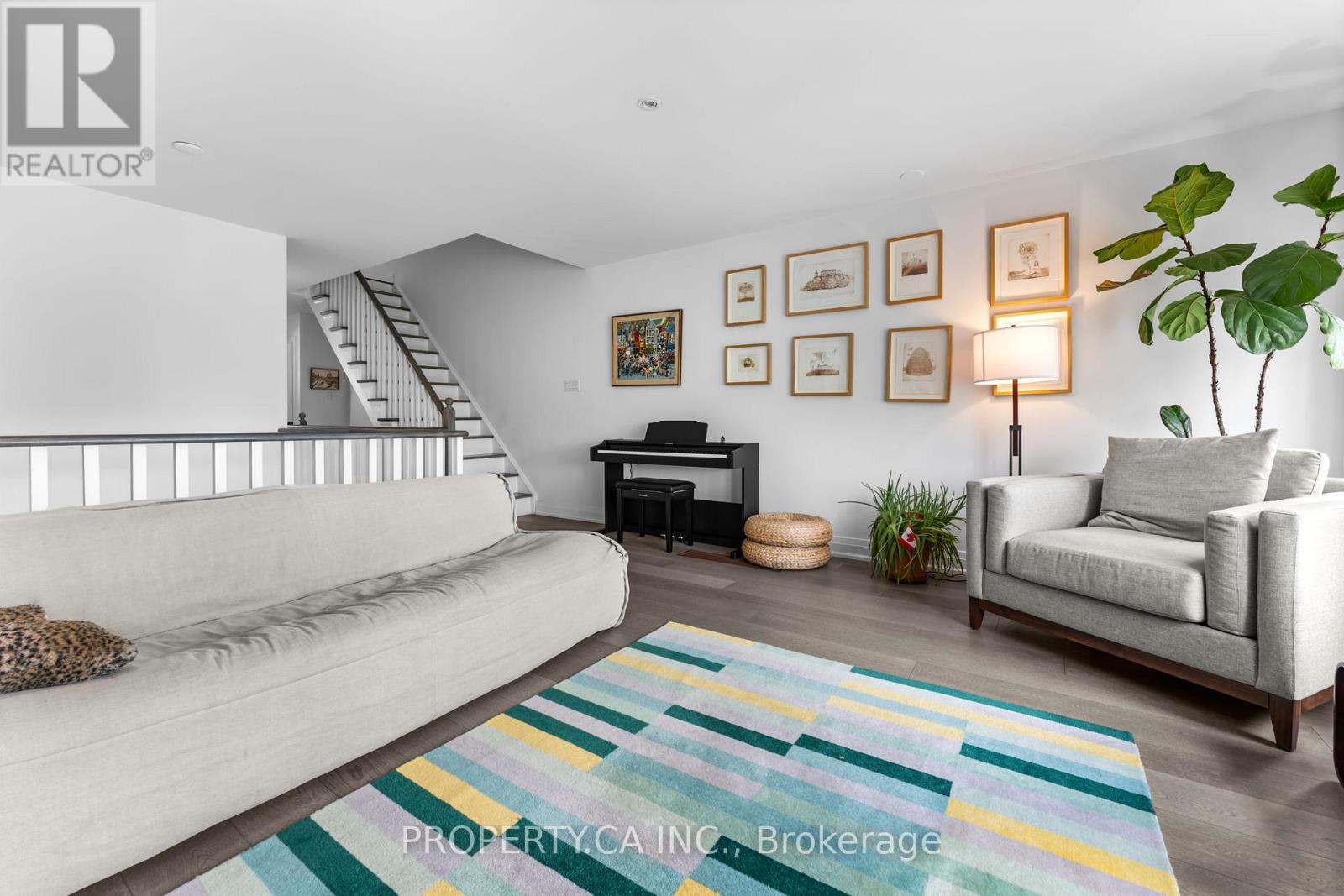 55 Northern Dancer Boulevard, Toronto, Ontario  M4L 2G6 - Photo 17 - E12950868