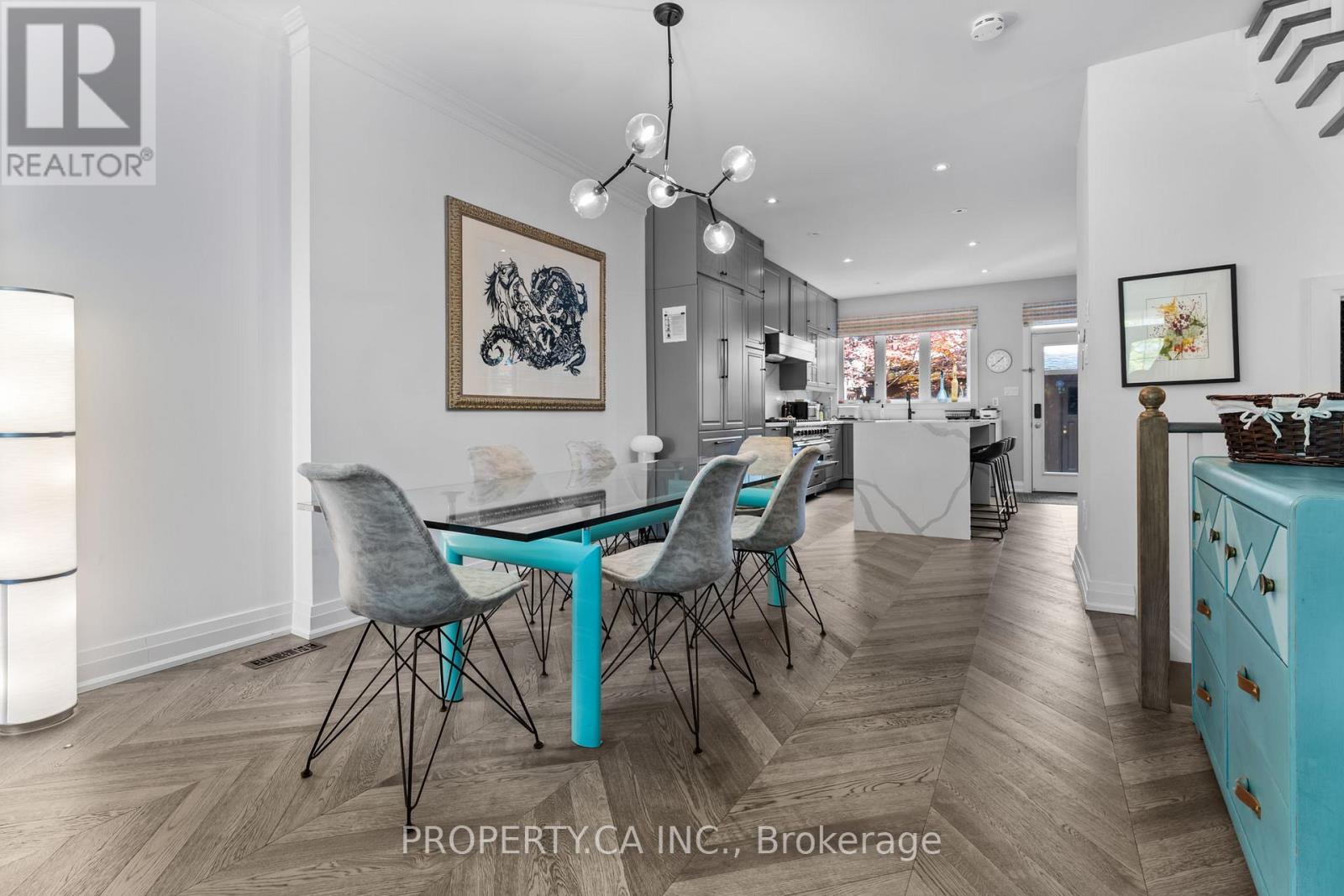 55 Northern Dancer Boulevard, Toronto, Ontario  M4L 2G6 - Photo 2 - E12950868