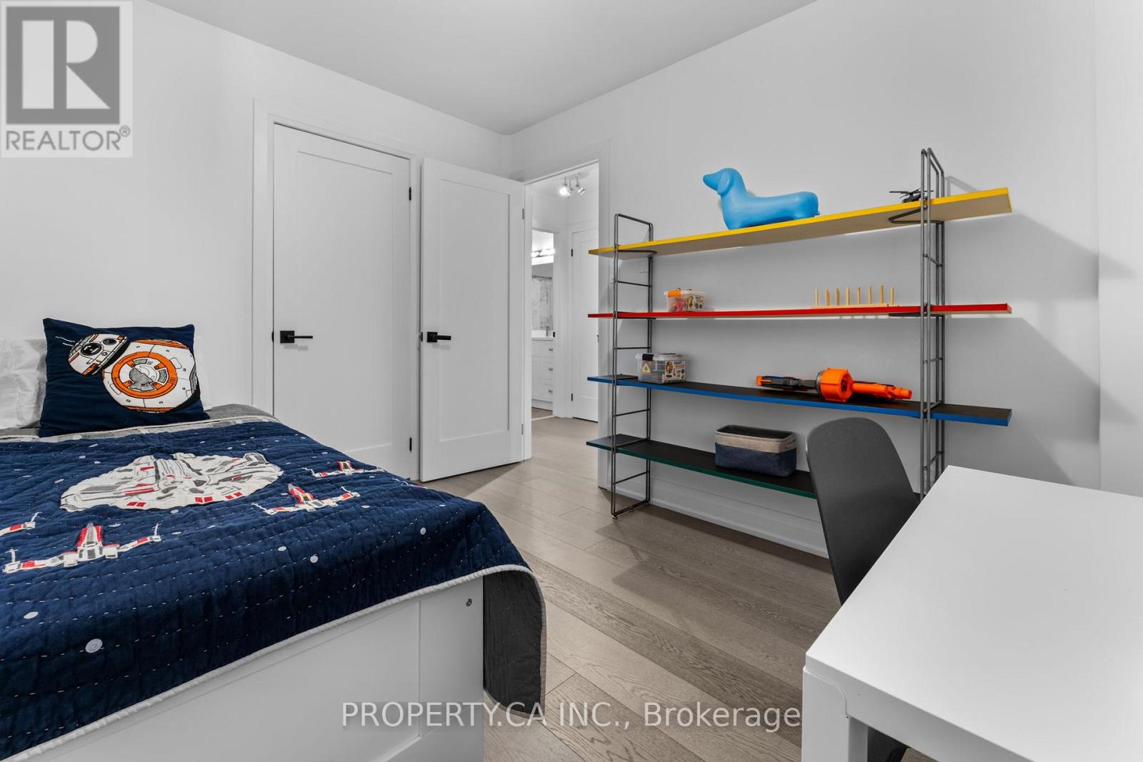 55 Northern Dancer Boulevard, Toronto, Ontario  M4L 2G6 - Photo 20 - E12950868