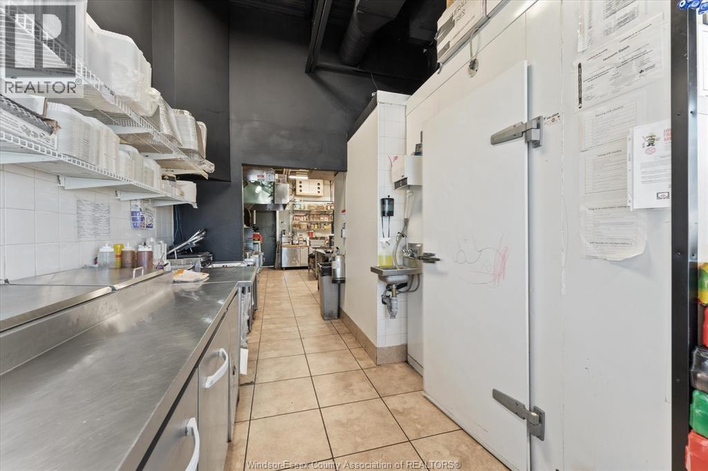 3395 Howard Avenue Unit# 14, Windsor, Ontario  N9E 3N6 - Photo 11 - 26006844