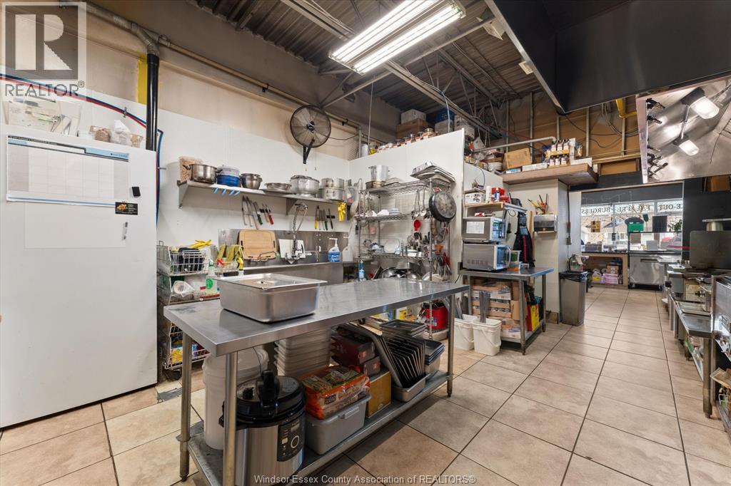 3395 Howard Avenue Unit# 14, Windsor, Ontario  N9E 3N6 - Photo 15 - 26006844