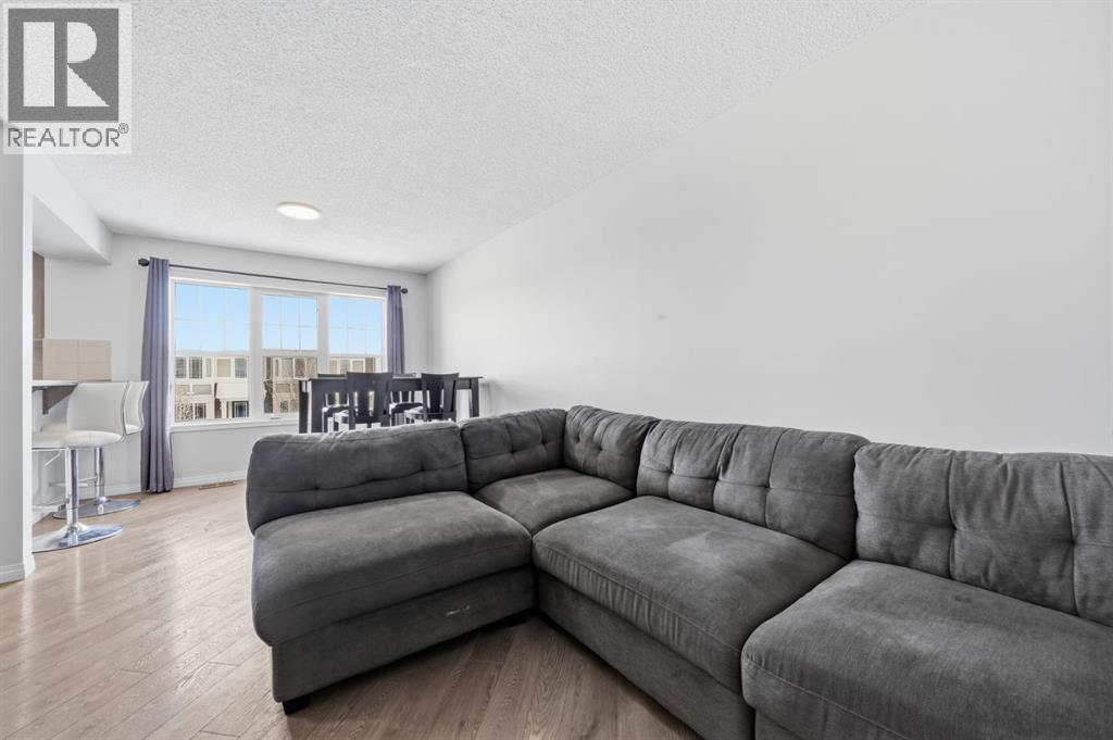 11 Windford Crescent SW, Airdrie, Alberta  T4B 4A4 - Photo 4 - A2294396