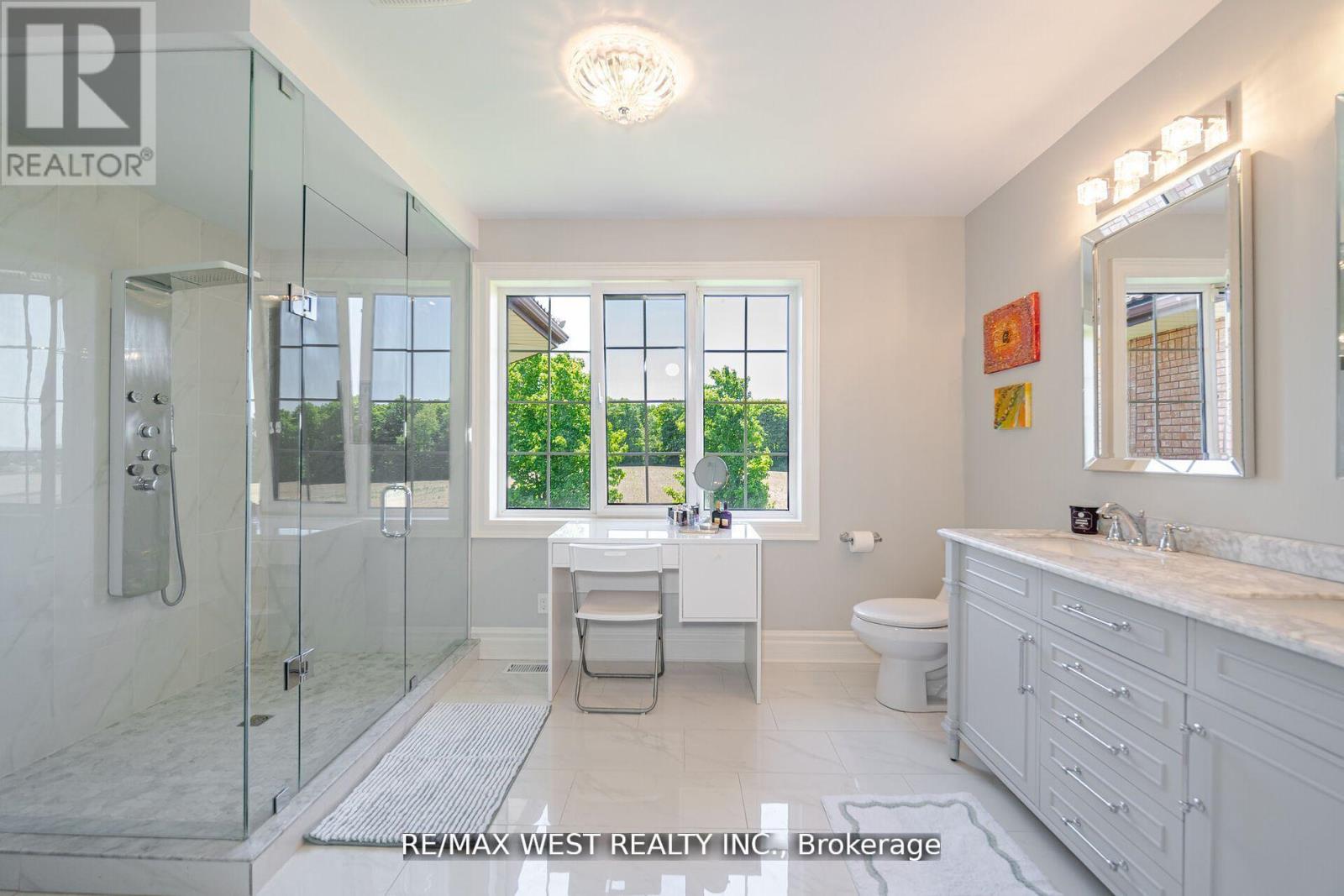 7 Stewart Crescent, Essa (Thornton), Ontario  L0L 2N0 - Photo 18 - N12950750