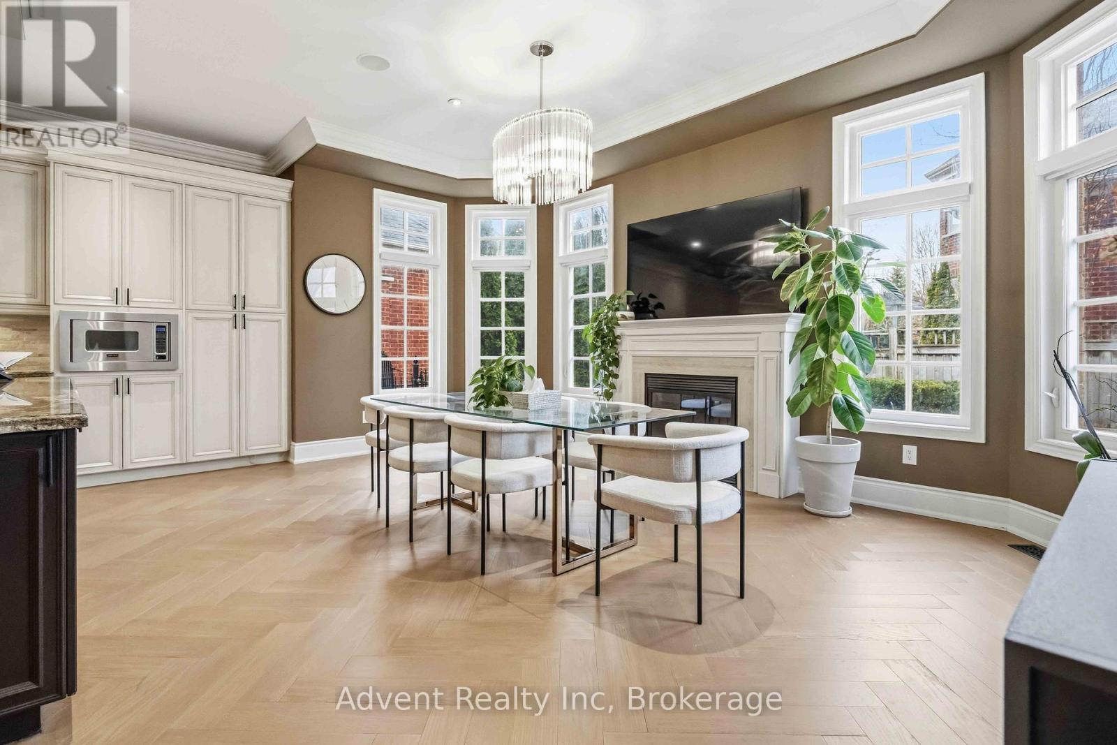 183 Angus Glen Boulevard, Markham, Ontario  L6C 0K1 - Photo 16 - N12950772