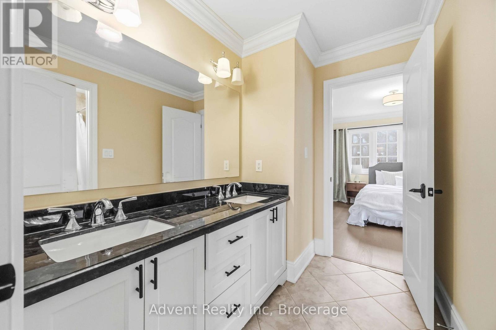 183 Angus Glen Boulevard, Markham, Ontario  L6C 0K1 - Photo 25 - N12950772