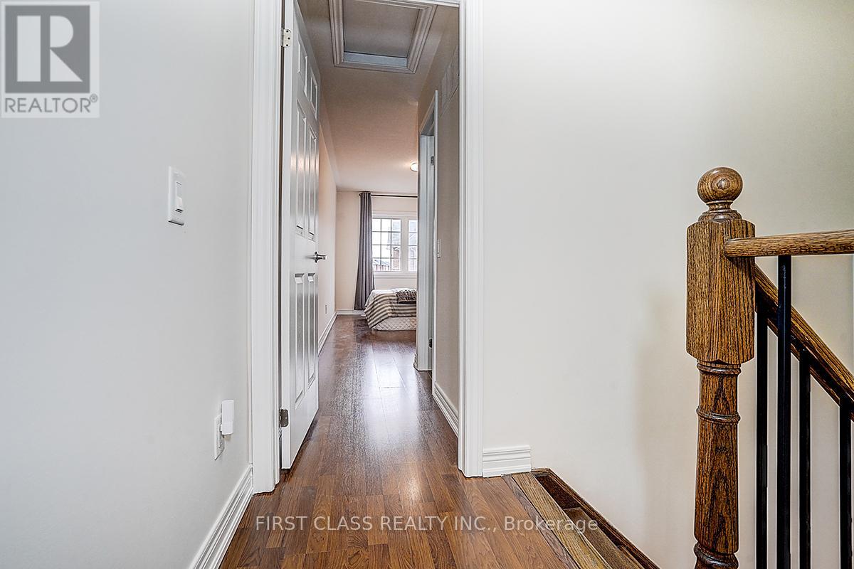 5303 Major Mackenzie Drive E, Markham, Ontario  L6C 0N3 - Photo 21 - N12950892