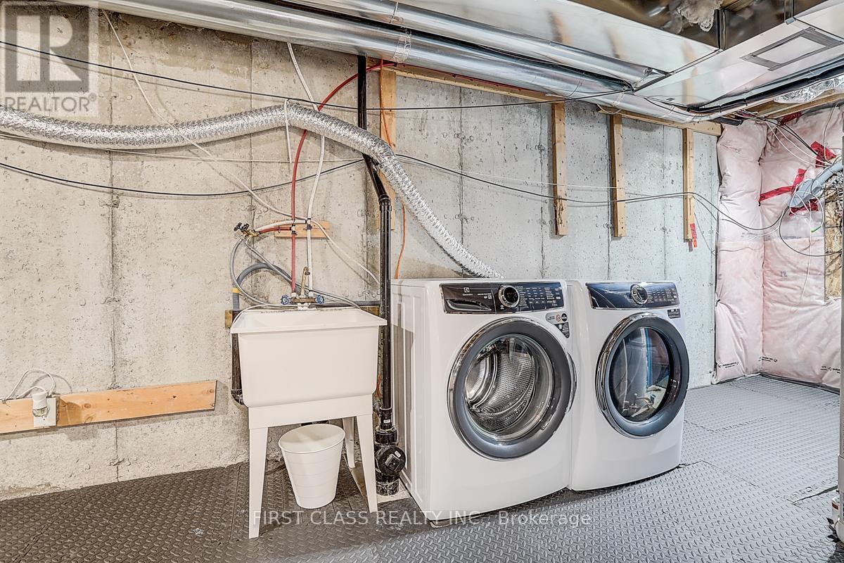 5303 Major Mackenzie Drive E, Markham, Ontario  L6C 0N3 - Photo 28 - N12950892