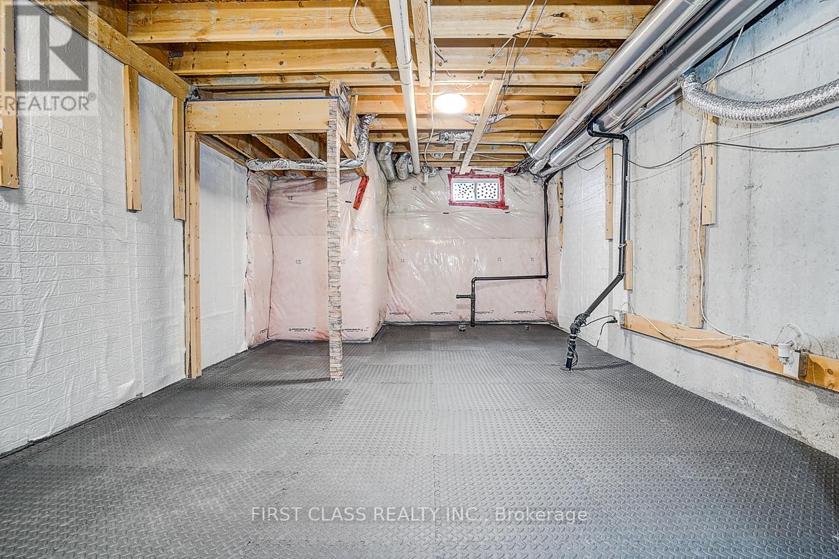 5303 Major Mackenzie Drive E, Markham, Ontario  L6C 0N3 - Photo 29 - N12950892