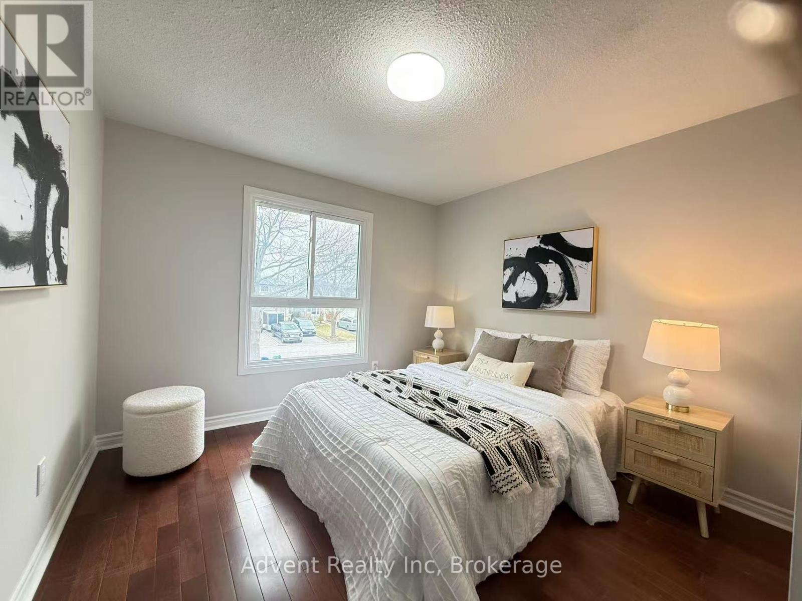 45 Cheeseman Drive, Markham, Ontario  L3R 3G3 - Photo 8 - N12950894