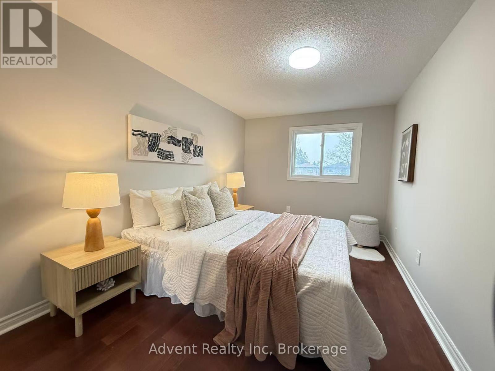 45 Cheeseman Drive, Markham, Ontario  L3R 3G3 - Photo 9 - N12950894