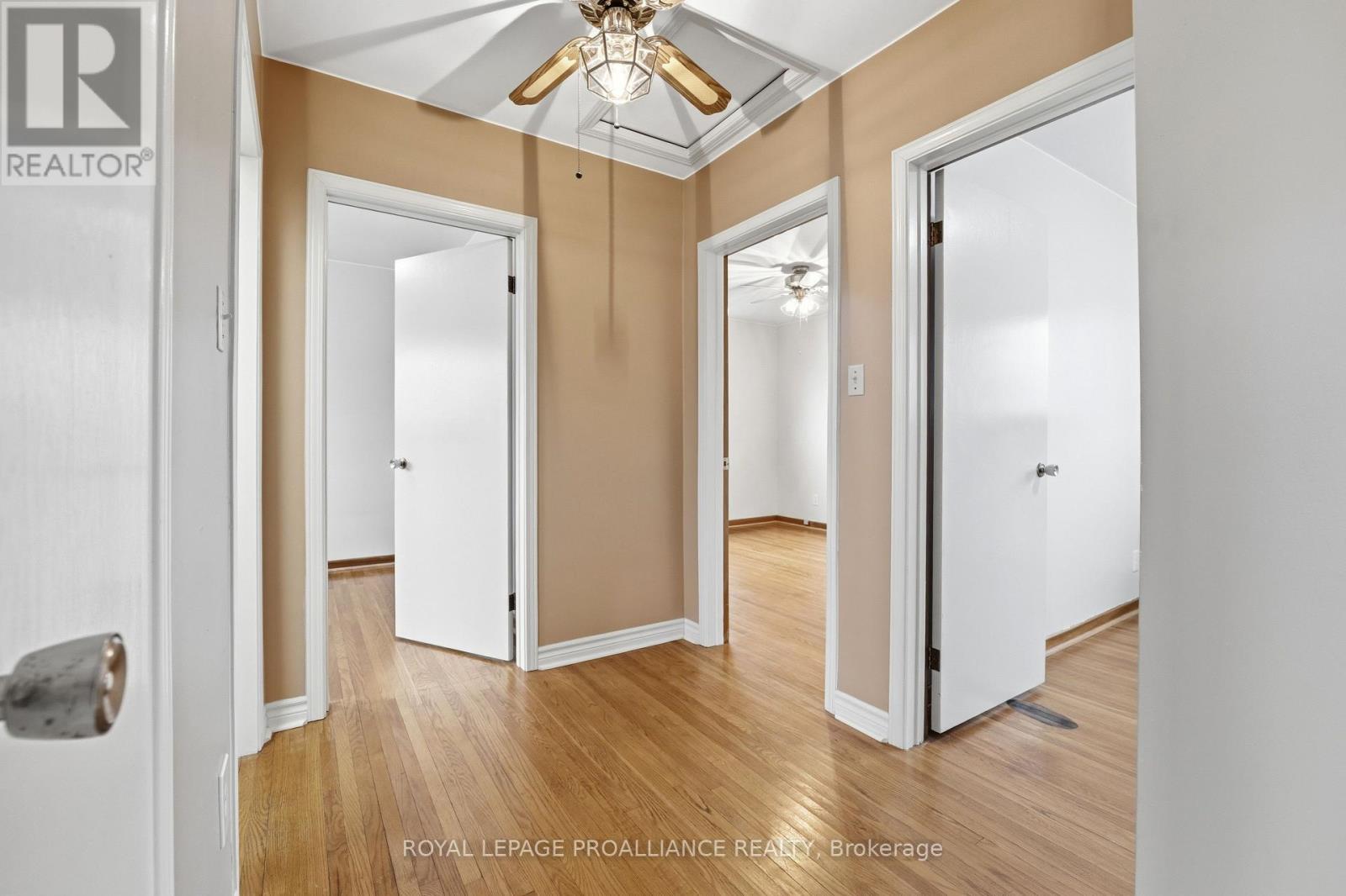 35 King George Square, Belleville, Ontario  K8P 2A7 - Photo 15 - X12949058