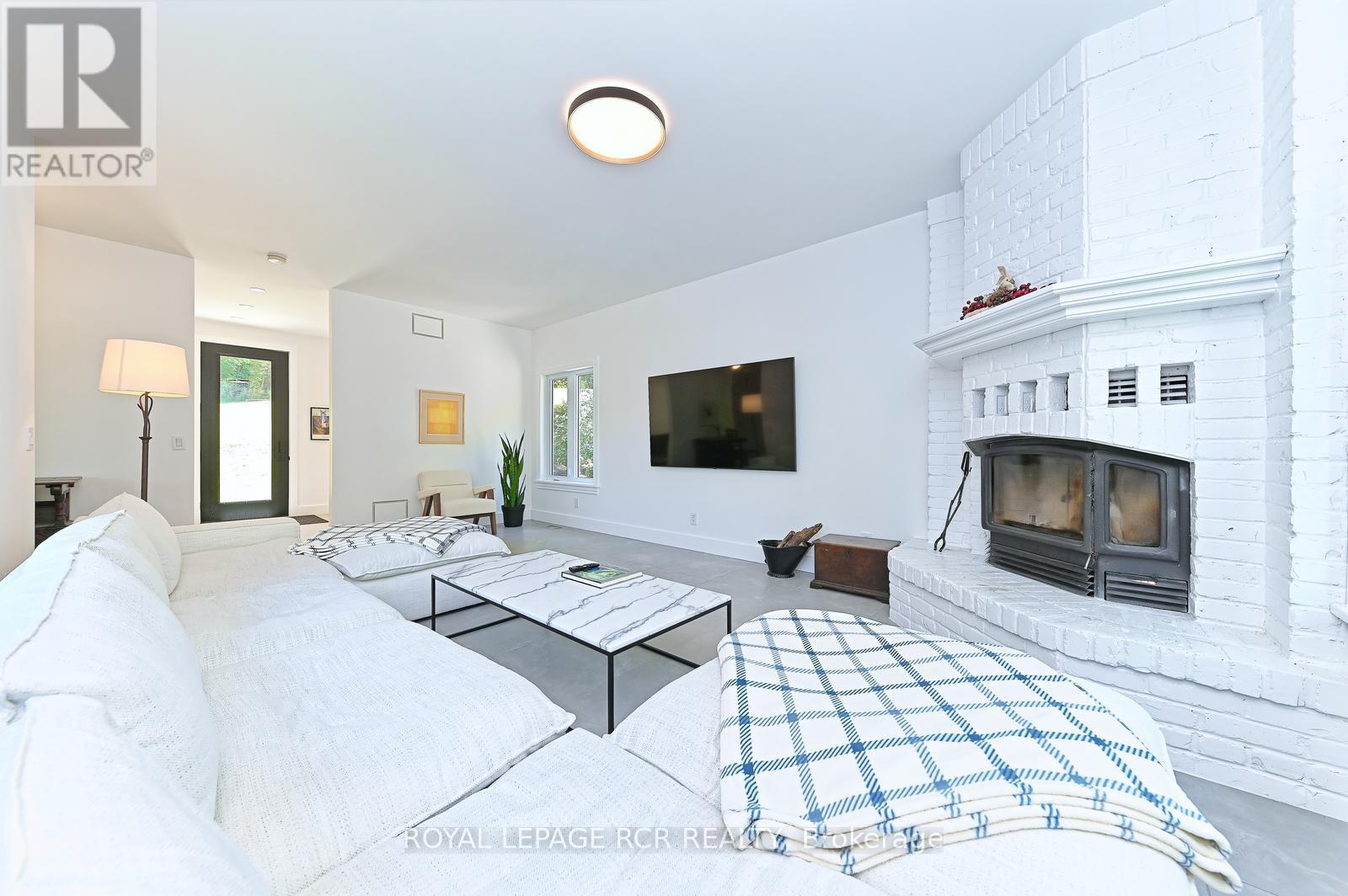 1614 Nottawasaga Concession Rd 10, Clearview, Ontario  N0C 1M0 - Photo 5 - S12950712