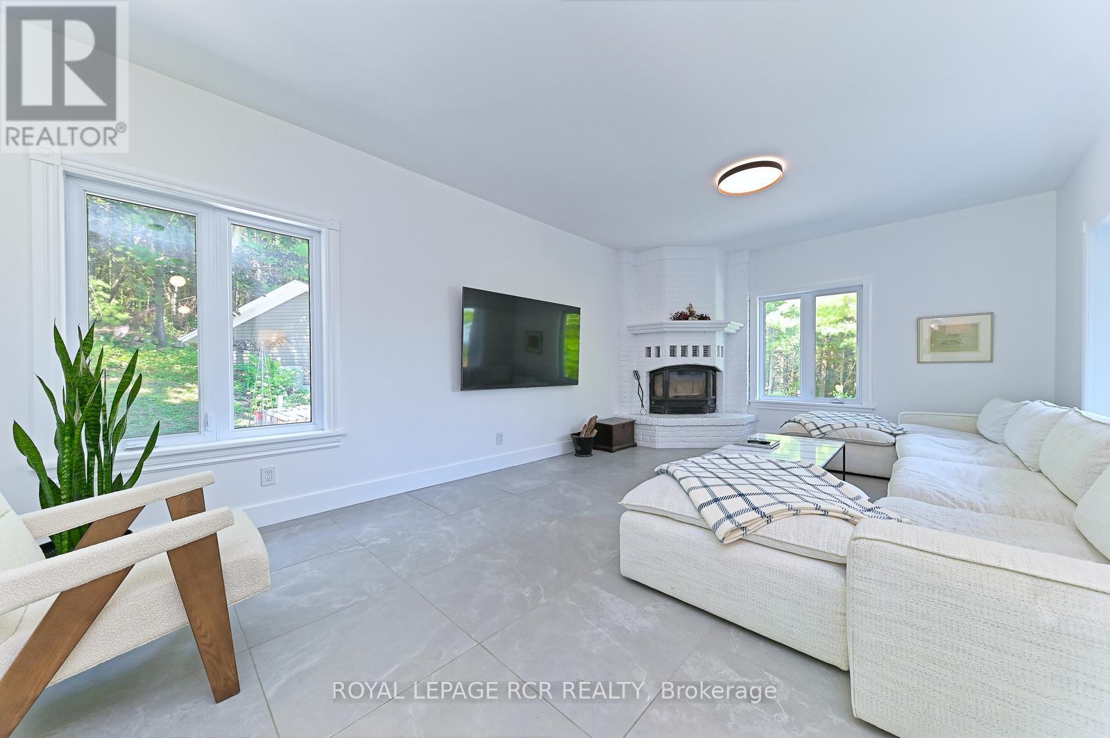 1614 Nottawasaga Concession Rd 10, Clearview, Ontario  N0C 1M0 - Photo 6 - S12950712