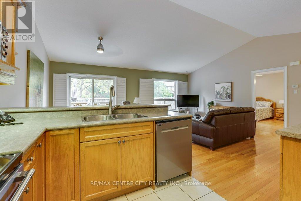 21 - 95 Capulet Lane, London North, Ontario  N6H 5V6 - Photo 21 - X12566004