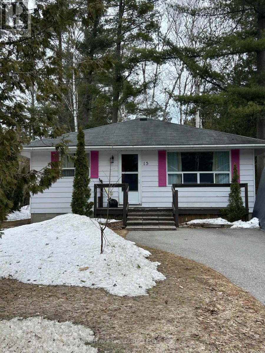 15 51ST STREET S, Wasaga Beach, Ontario