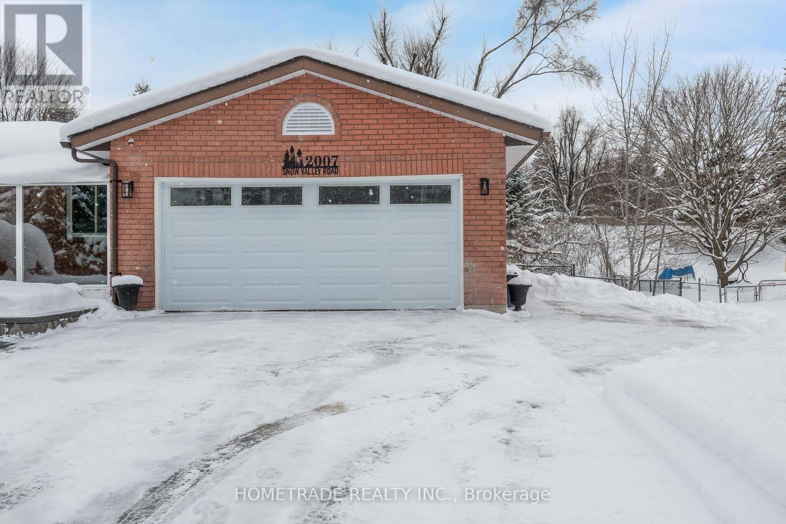2007 Snow Valley Road, Springwater, Ontario  L9X 0H3 - Photo 2 - S12950914