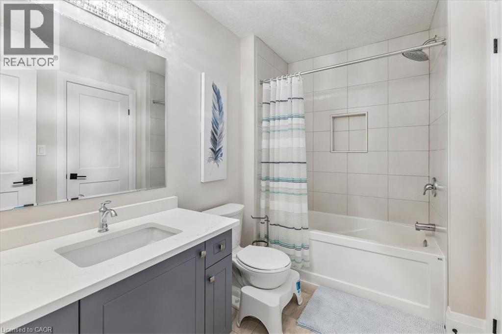 570 Bridgemill Crescent, Kitchener, Ontario  N2A 0K3 - Photo 29 - 40817234