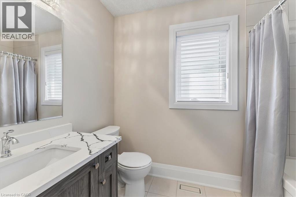570 Bridgemill Crescent, Kitchener, Ontario  N2A 0K3 - Photo 32 - 40817234