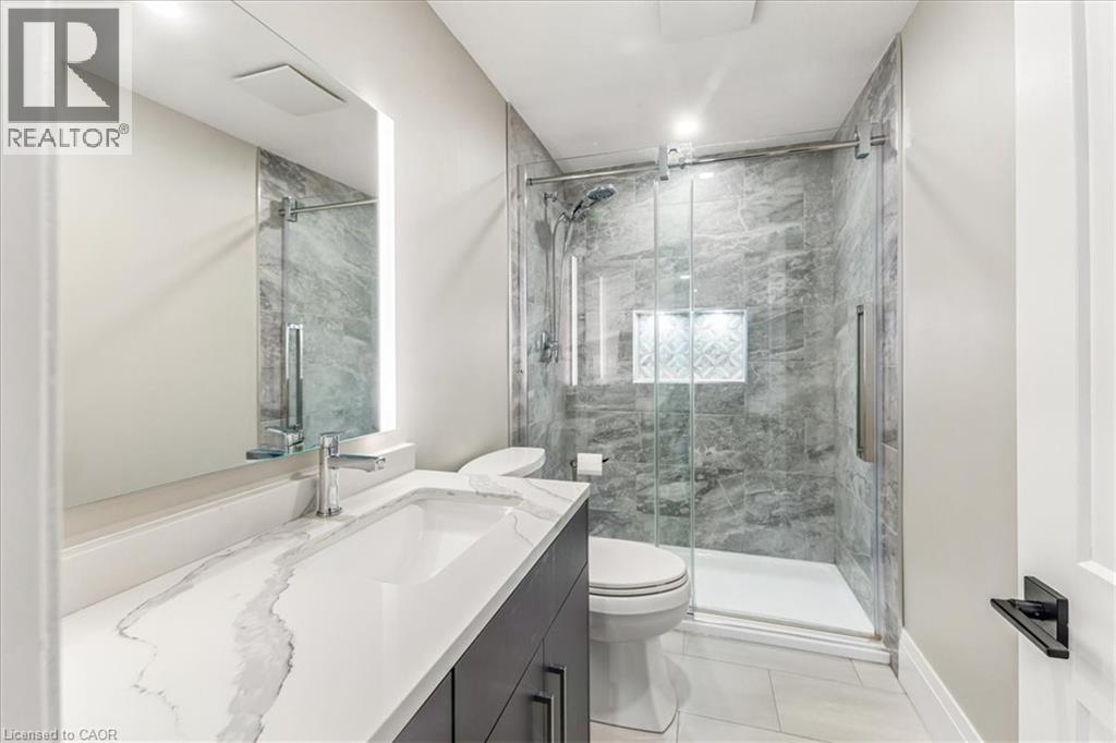 570 Bridgemill Crescent, Kitchener, Ontario  N2A 0K3 - Photo 44 - 40817234