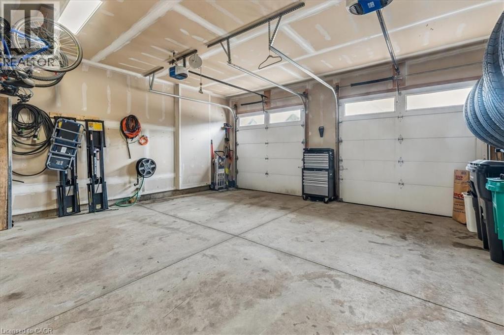 570 Bridgemill Crescent, Kitchener, Ontario  N2A 0K3 - Photo 45 - 40817234