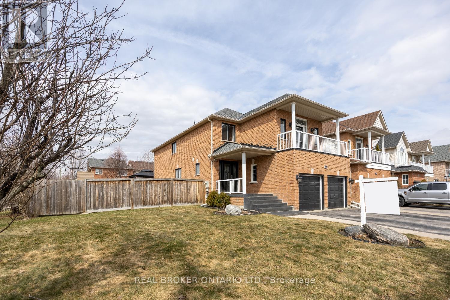 125 Hutton Place, Clarington, Ontario  L1C 5K2 - Photo 4 - E12951072