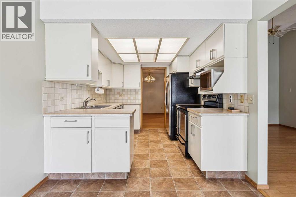 140 Shawnee Rise SW, Calgary, Alberta  T2Y 2S3 - Photo 24 - A2288510