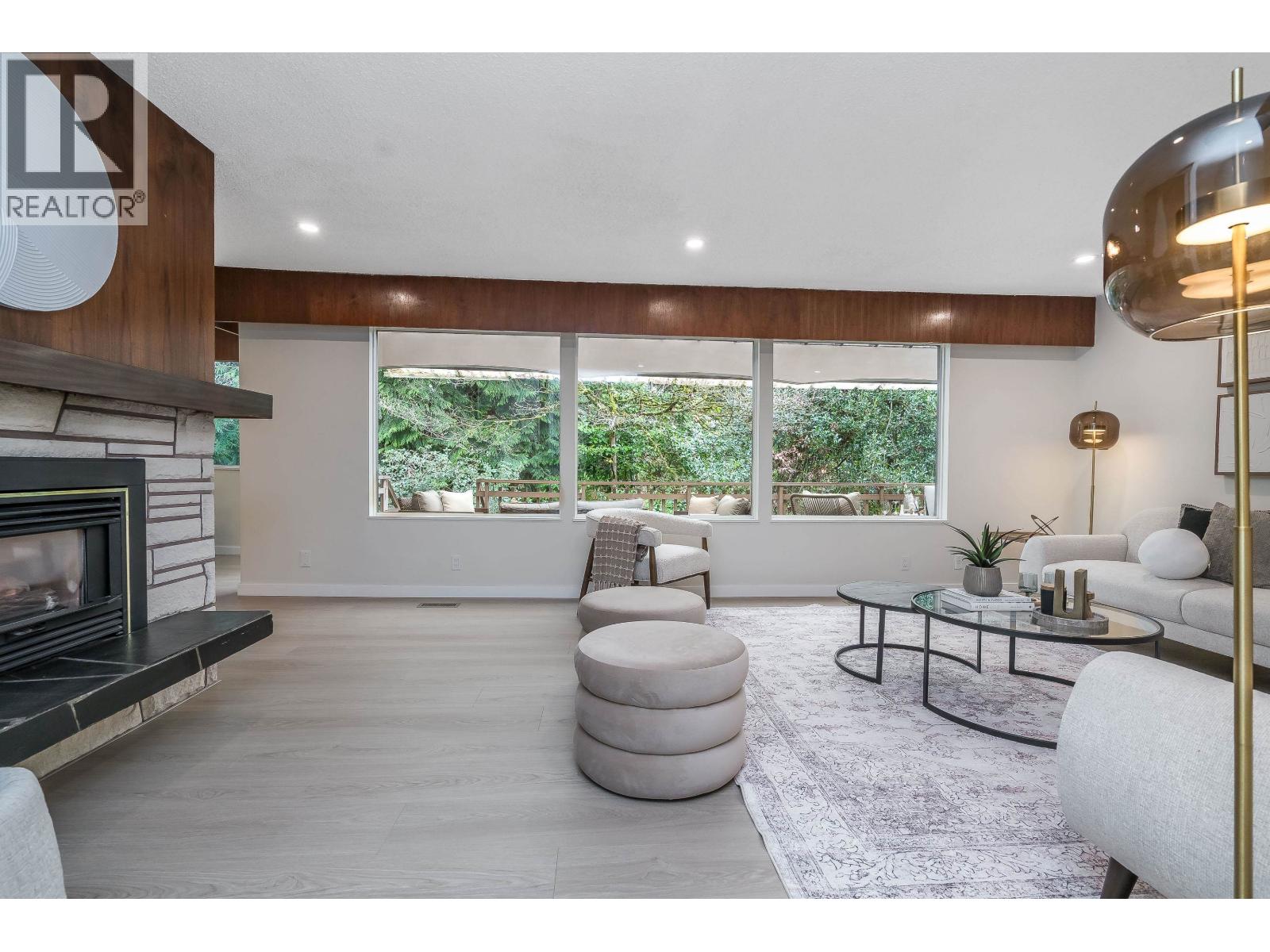 1168 Charland Avenue, Coquitlam, British Columbia  V3K 3L1 - Photo 4 - R3105447