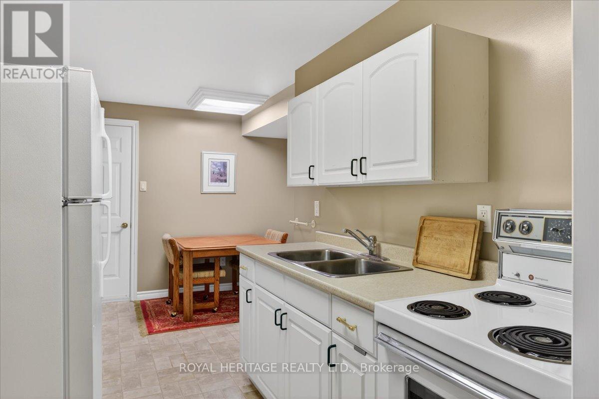 4 Kennedy Drive, Kawartha Lakes, Ontario  K0M 1N0 - Photo 29 - X12951282