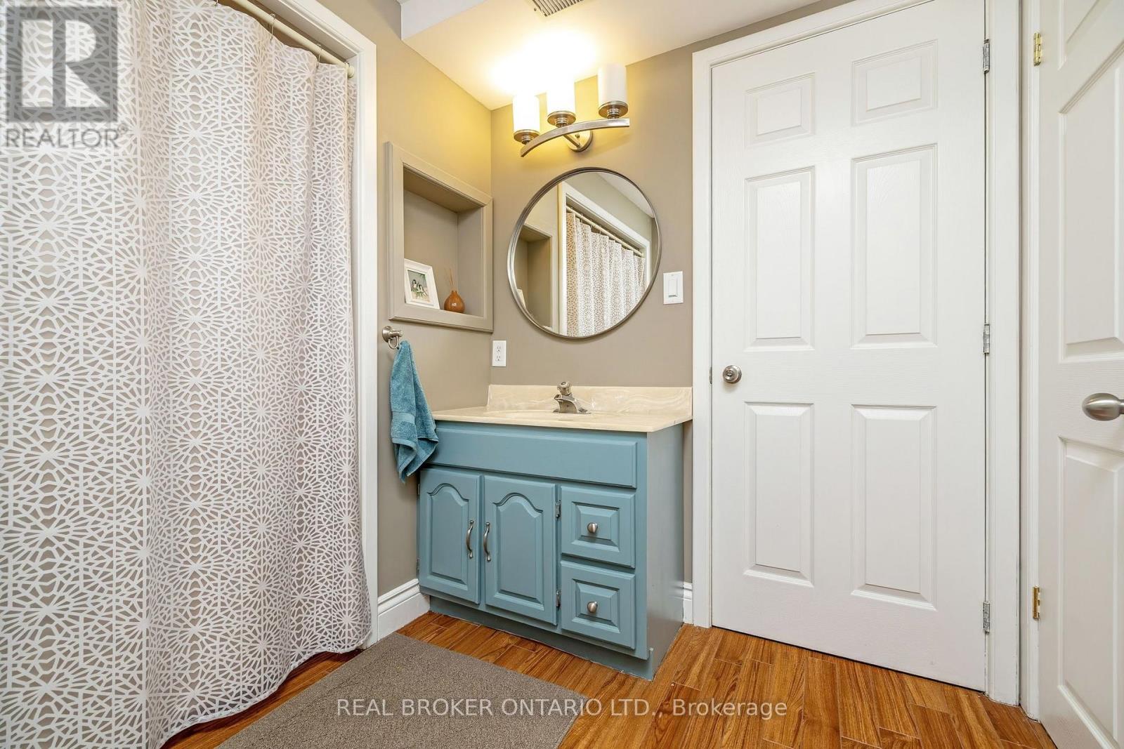 352 Broadway Avenue, Milton, Ontario  L9T 1T7 - Photo 35 - W12950728