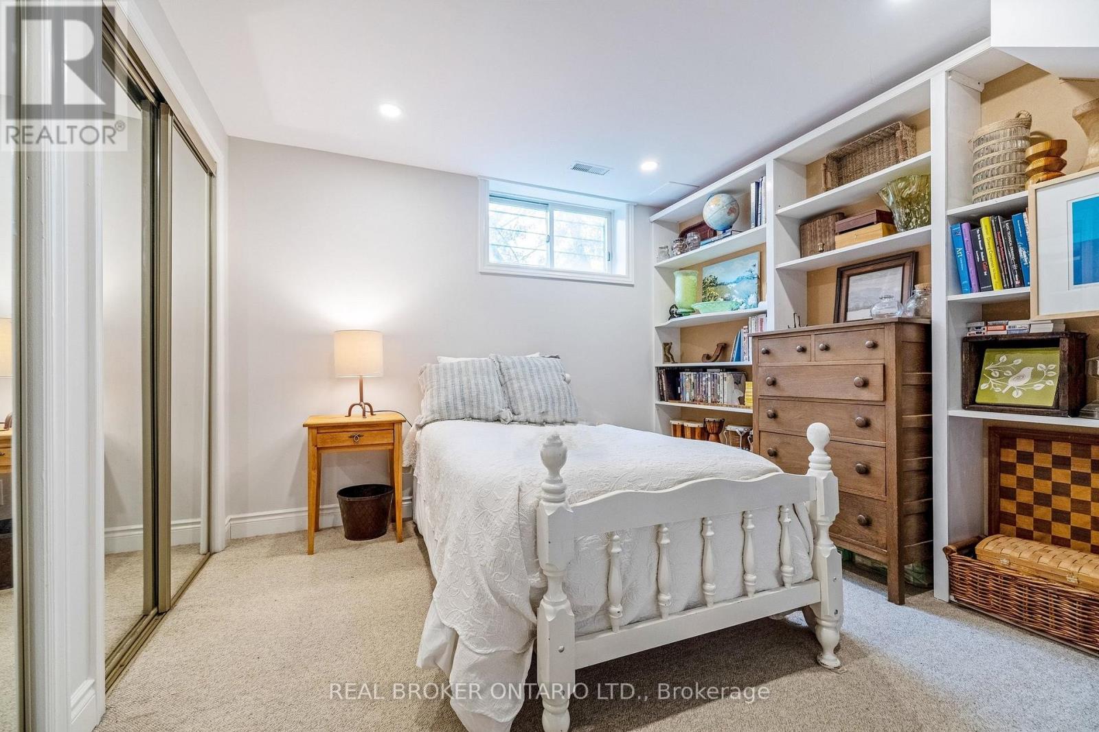 352 Broadway Avenue, Milton, Ontario  L9T 1T7 - Photo 37 - W12950728