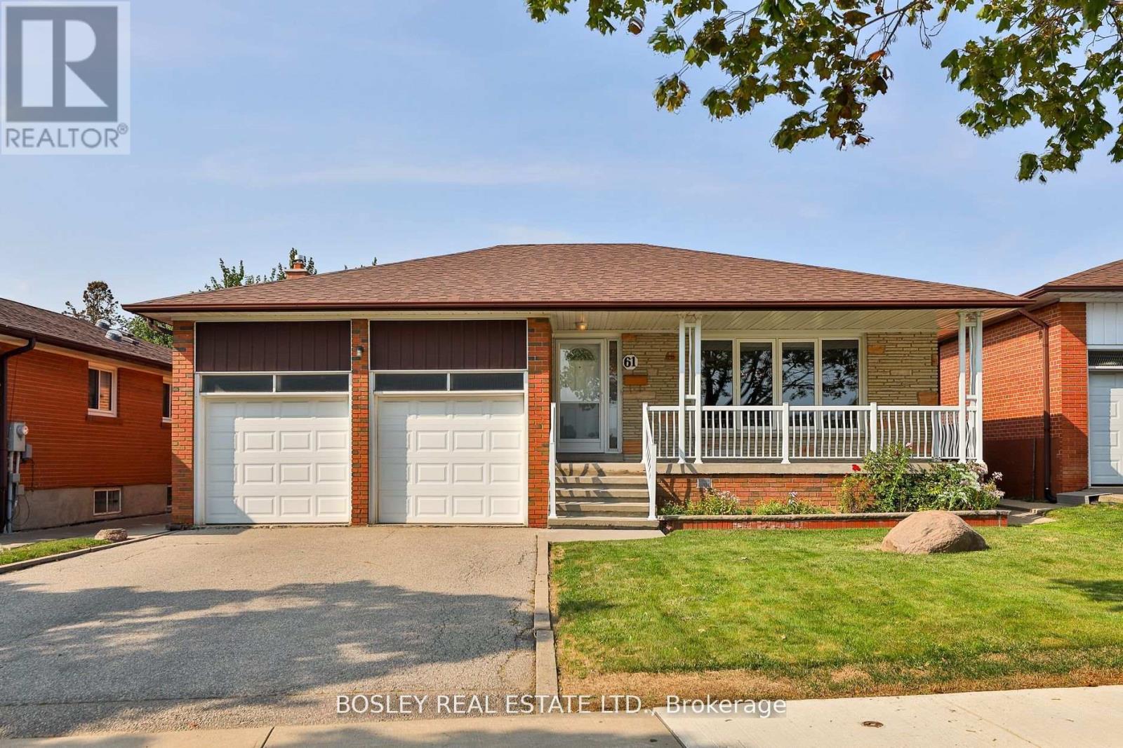 61 BARTEL DRIVE, Toronto, Ontario