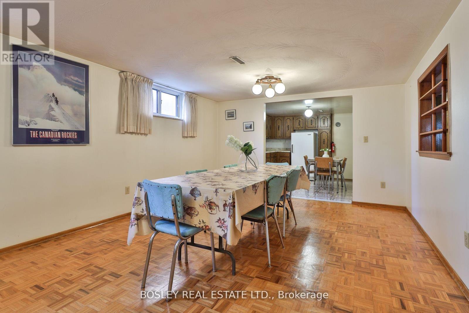 61 Bartel Drive, Toronto, Ontario  M3N 1C8 - Photo 29 - W12950740