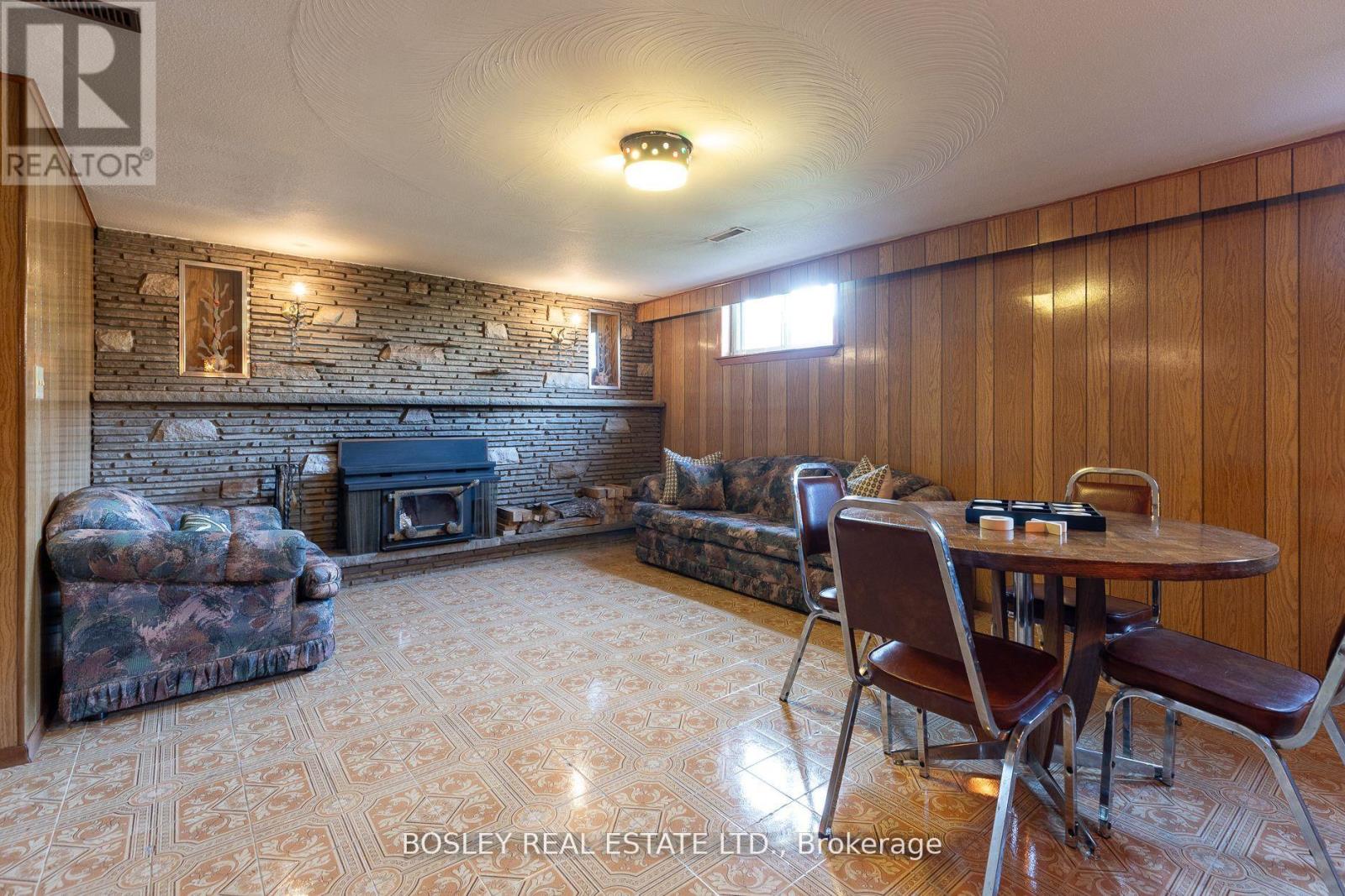 61 Bartel Drive, Toronto, Ontario  M3N 1C8 - Photo 31 - W12950740