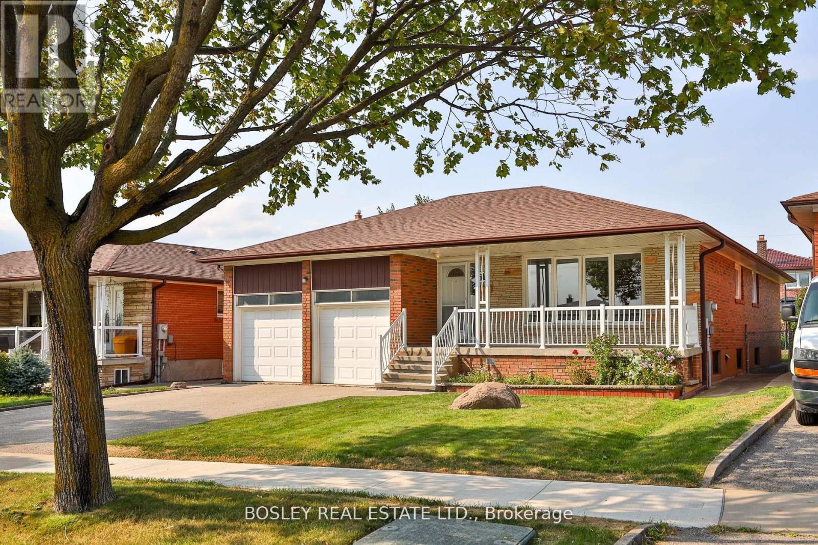 61 Bartel Drive, Toronto, Ontario  M3N 1C8 - Photo 40 - W12950740