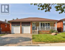 61 BARTEL DRIVE, Toronto, Ontario