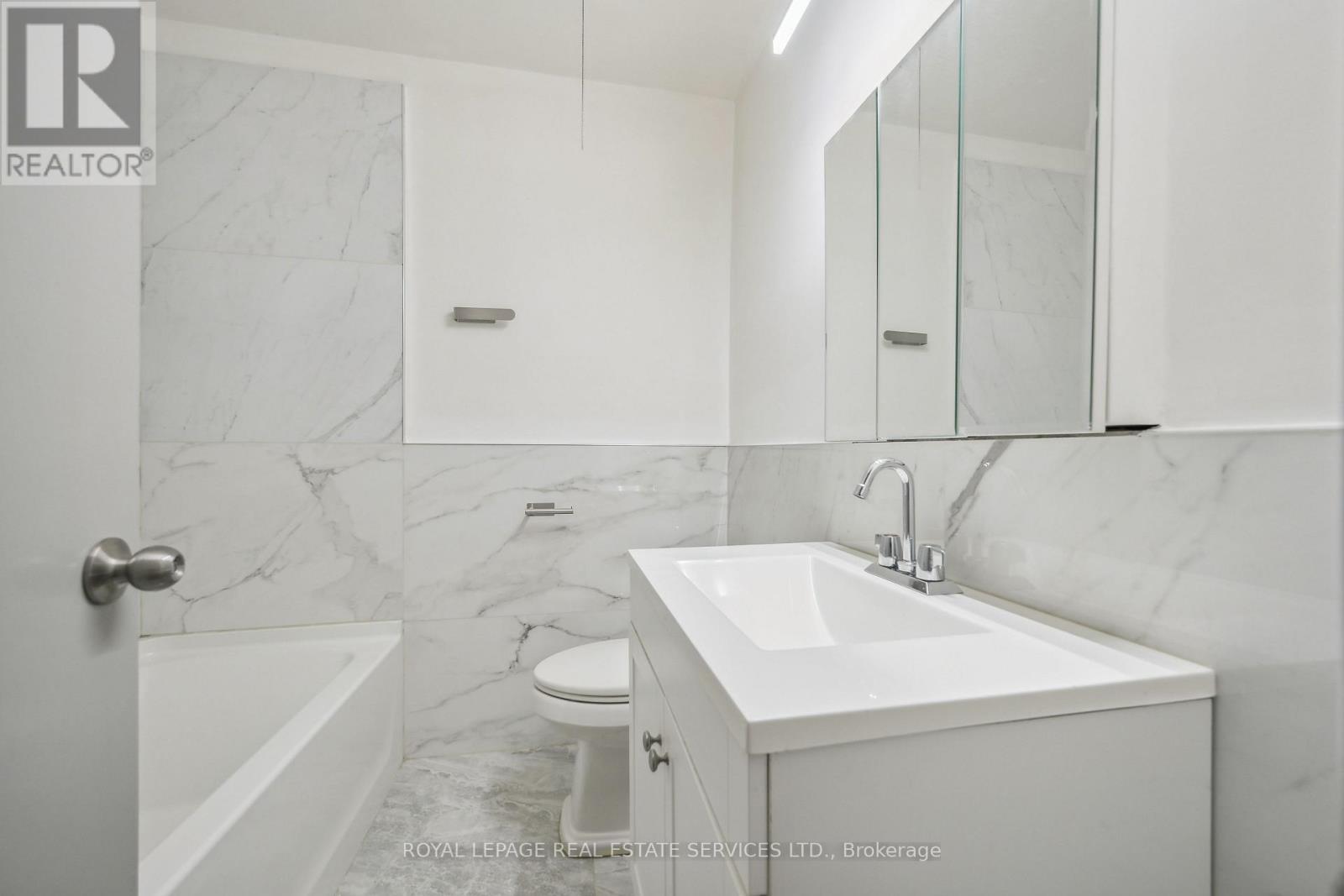 3 - 18 Thirty Third Street, Toronto, Ontario  M8W 3G9 - Photo 18 - W12950744