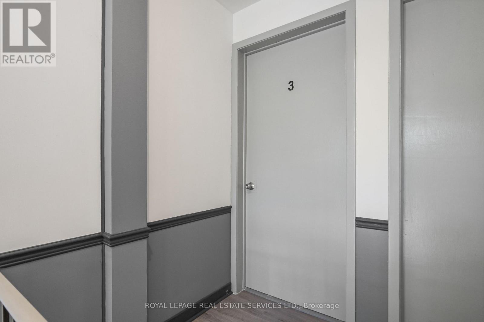 3 - 18 Thirty Third Street, Toronto, Ontario  M8W 3G9 - Photo 6 - W12950744