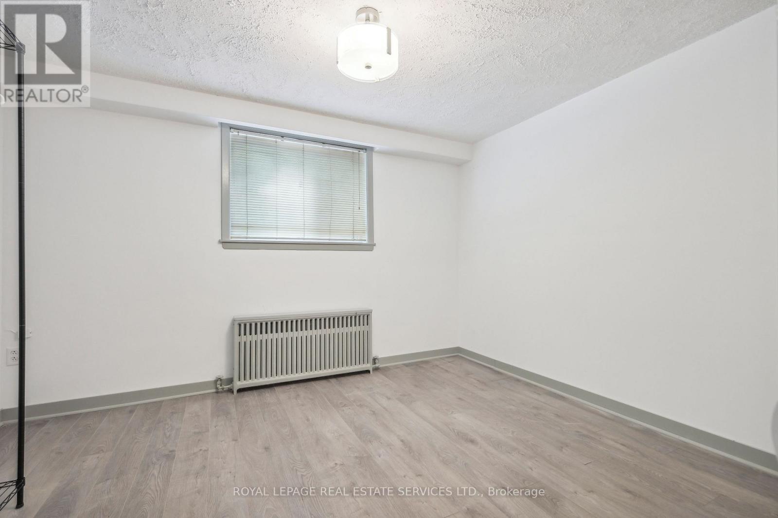 5 - 18 Thirty Third Street, Toronto, Ontario  M8W 3G9 - Photo 16 - W12950746