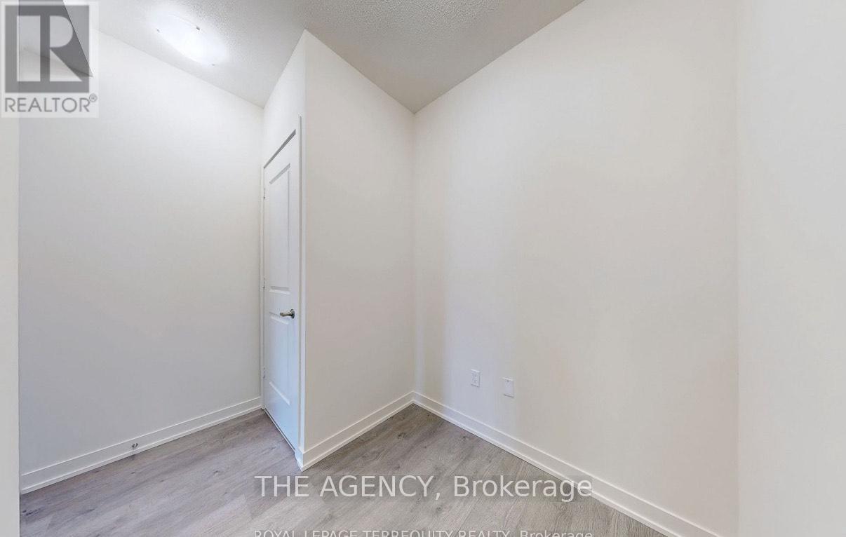 3501 - 38 Annie Craig Drive, Toronto, Ontario  M8V 0G9 - Photo 6 - W12950754