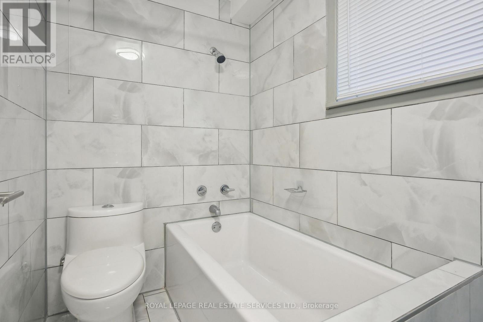 6 - 18 Thirty Third Street, Toronto, Ontario  M8W 3G9 - Photo 18 - W12950756