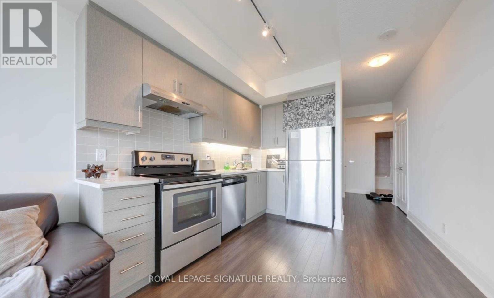 1407 - 17 ZORRA STREET, Toronto, Ontario