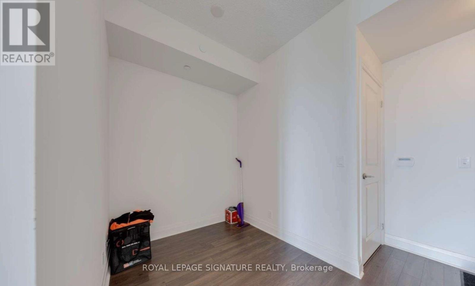 1407 - 17 Zorra Street, Toronto, Ontario  M8Z 4Z6 - Photo 8 - W12950826